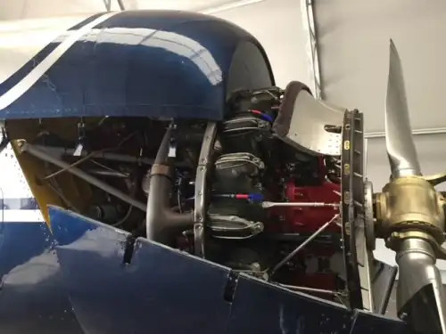 Yakovlev YAK 18T (Motorflugzeug) - Bild 4