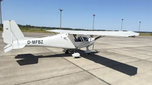 Ultraleichtflugzeug C42 B des Herstellers Comco Ikarus