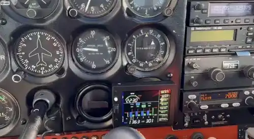 Cessna 172N (Motorflugzeug) - Bild 3