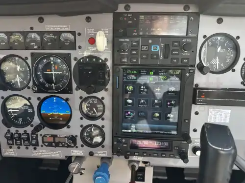 Mooney M20J Allegro (Motorflugzeug) - Bild 9
