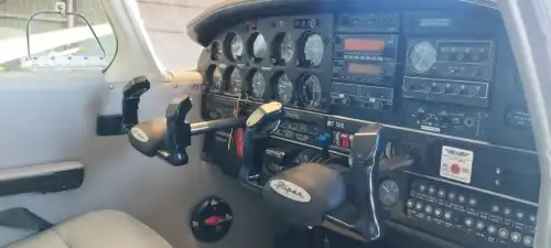 Piper Aircraft PA-28R-201 Arrow III (Motorflugzeug) - Bild 11