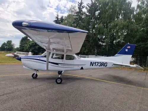 Cessna 172RG Cutlass (Motorflugzeug) - Bild 2