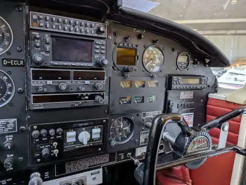Piper Aircraft PA-28-140 Cherokee (Motorflugzeug) - Bild 3