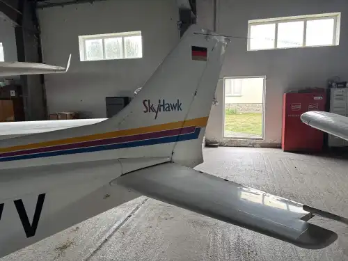 Cessna 172N Skyhawk (Motorflugzeug) - Bild 5