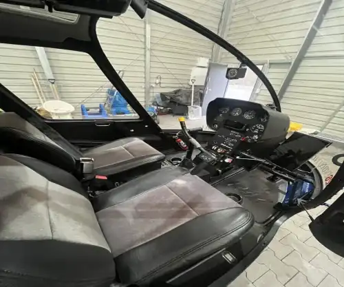 Robinson R44 Raven II (Helikopter) - Bild 6