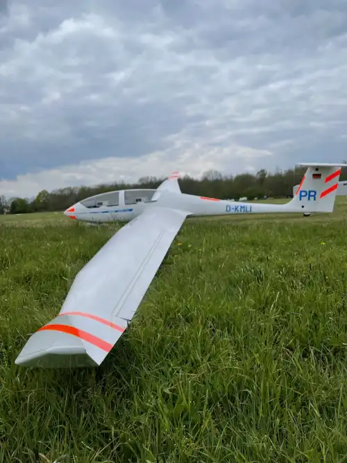 Grob Aircraft G103 Twin III SL (Motorsegler) - Bild 3