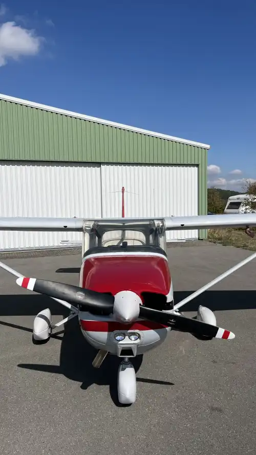 Cessna F172N (Motorflugzeug) - Bild 4