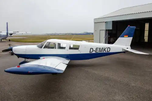 Piper Aircraft PA-32-260 Cherokee Six (Motorflugzeug) - Bild 2