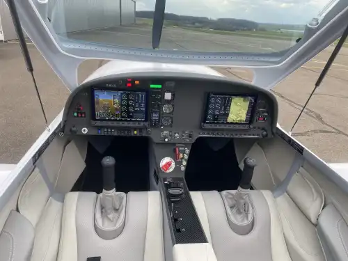 Ultraleichtflugzeug WT-9 Dynamic 600 des Herstellers Aerospool