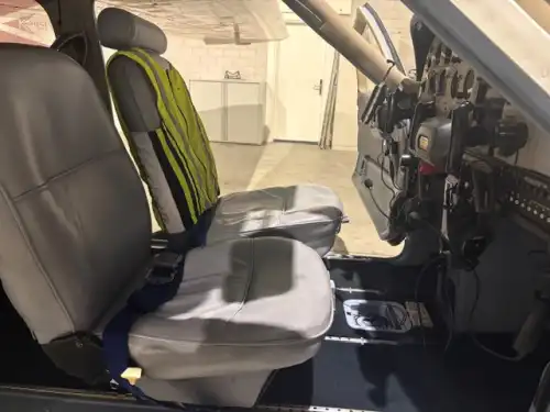 Cessna F177RG Cardinal (Motorflugzeug) - Bild 3