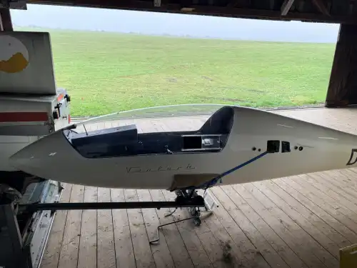 Schempp-Hirth Ventus b (Segelflugzeug) - Bild 4