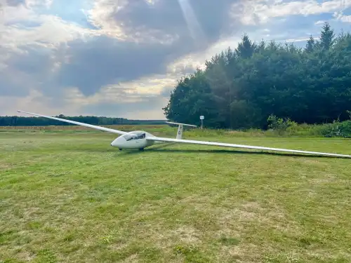Segelflugzeug Janus C des Herstellers Schempp-Hirth