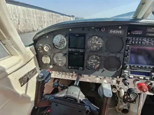 Mooney M20F (Motorflugzeug) - Bild 9