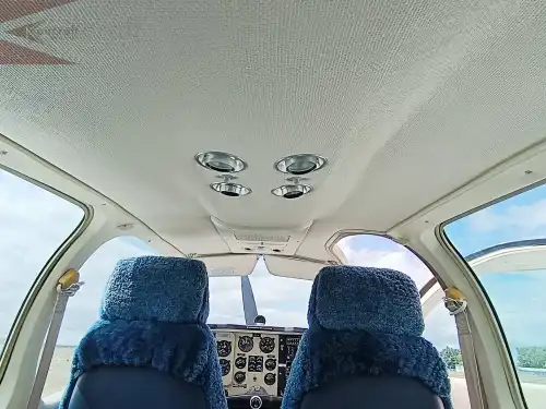 Beechcraft Bonanza F33A (Motorflugzeug) - Bild 7