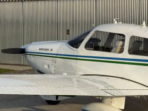 Piper Aircraft PA-28-181 Archer II (Motorflugzeug) - Bild 4