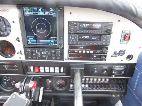 Piper Aircraft PA-28-181 Archer II (Motorflugzeug) - Bild 6