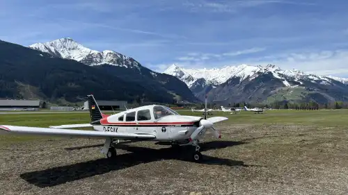 Piper Aircraft PA-28R-200 Arrow II (Motorflugzeug) - Bild 2