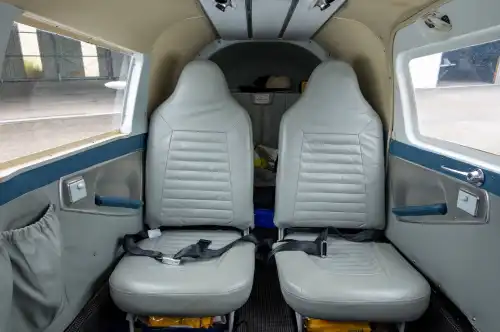 Piper Aircraft PA-32-260 Cherokee Six (Motorflugzeug) - Bild 8