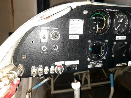 Scheibe-Flugzeugbau SF25C Falke (Motorsegler) - Bild 2