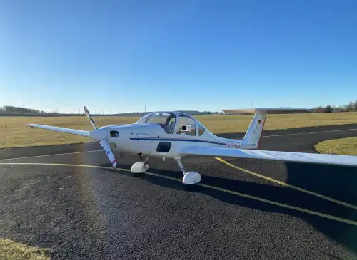 Motorsegler G109B des Herstellers Grob Aircraft