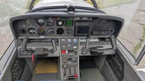 Avions Robin R3000/160 (Motorflugzeug) - Bild 6