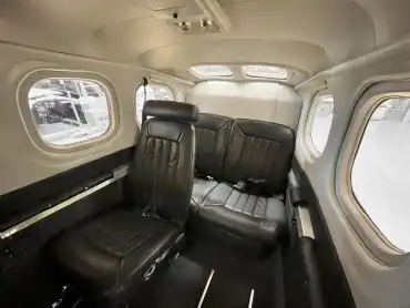 Cessna P210 Centurion (Motorflugzeug) - Bild 3