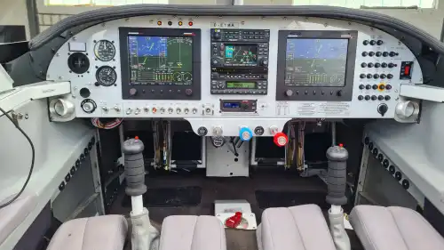 Vans Aircraft RV-7a (Motorflugzeug) - Bild 2