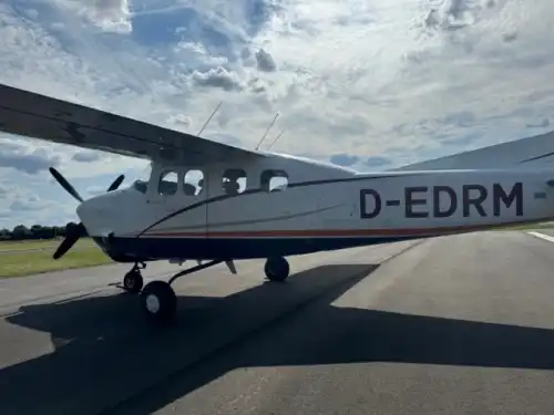 Cessna P210N (Motorflugzeug) - Bild 7