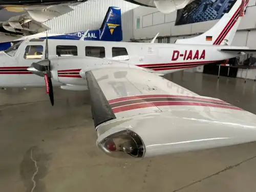 Piper Aircraft PA-60-602P Aerostar (Motorflugzeug) - Bild 3
