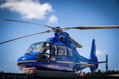Eurocopter AS 365 (Helikopter) - Bild 1