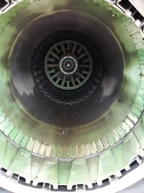 Mikojan-Gurewitsch MiG-21 UM (Jet) - Bild 3