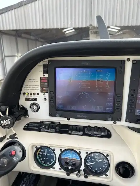 Cirrus SR20 G2 GTS (Motorflugzeug) - Bild 8