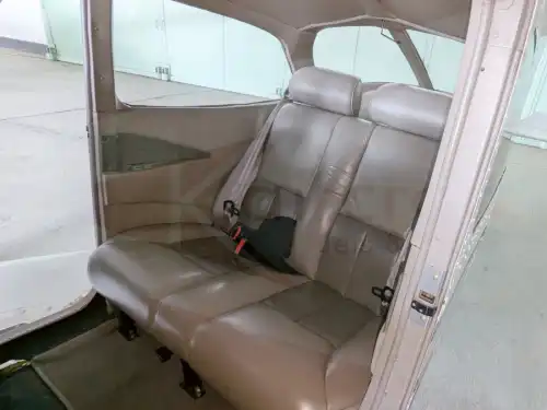 Cessna 172SP Millennium Skyhawk (Motorflugzeug) - Bild 6